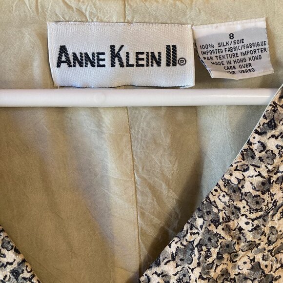 Anne Klein silk blouse - Picture 2 of 4